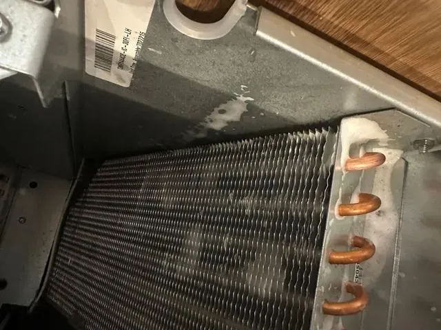Refrigerator evaporator coil leak detection service